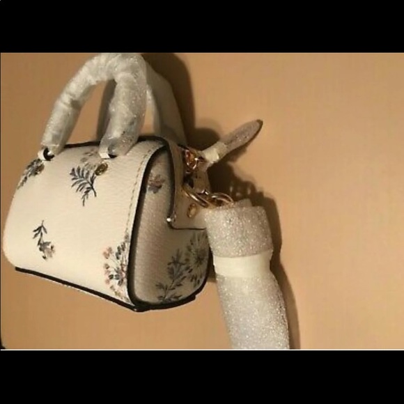 COACH ❤️Satchel Keychain/❤️ - Picture 14 of 15